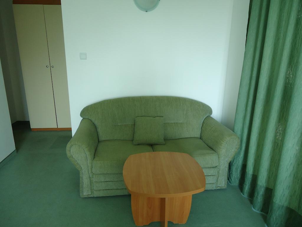Pension Ruskovi Guesthouse Ravda Habitación foto